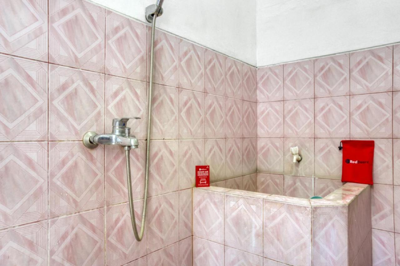 Reddoorz Hostel Near Prawirotaman Jogja Yogyakarta Luaran gambar